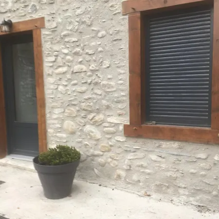 Chez Sylvie Nyaraló *